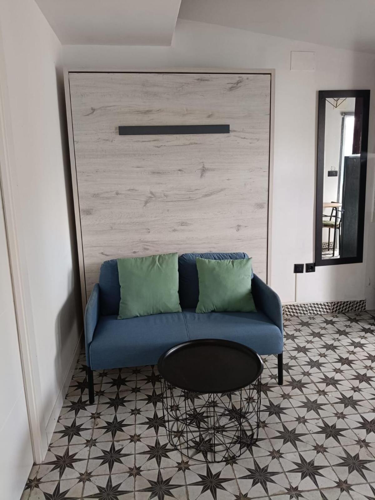 Moderno Estudio En Bonita Urbanizacion * Dénia